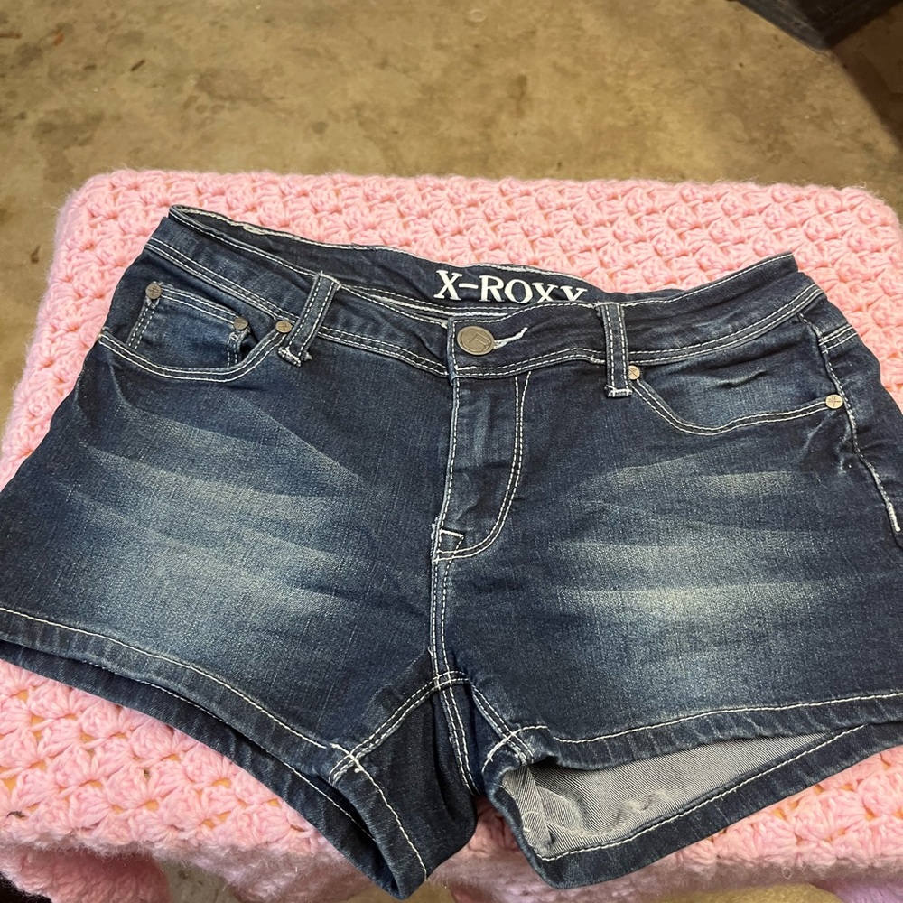 🔥 Dark Blue Women’s Jeans Shorts Size 7/28 Denim